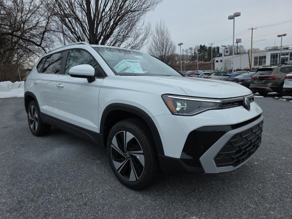 new 2026 Volkswagen Taos car, priced at $32,306