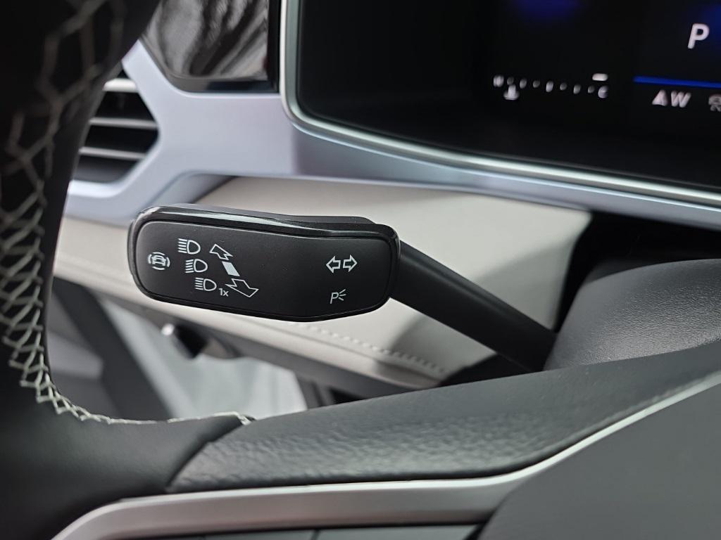 new 2026 Volkswagen Taos car, priced at $32,306