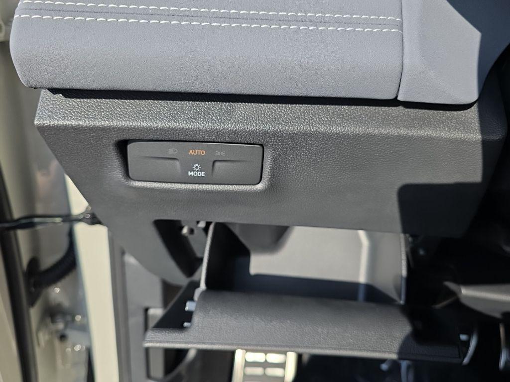 new 2026 Volkswagen Tiguan car, priced at $37,847