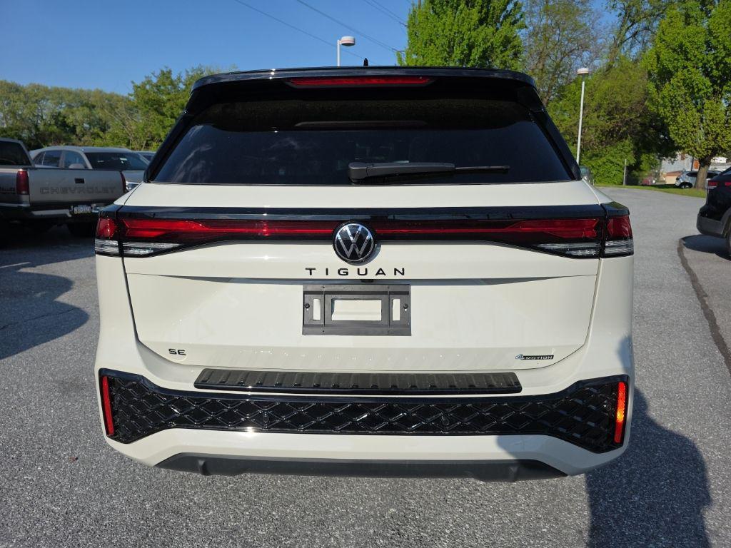 new 2026 Volkswagen Tiguan car, priced at $37,847
