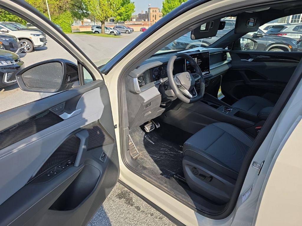 new 2026 Volkswagen Tiguan car, priced at $37,847