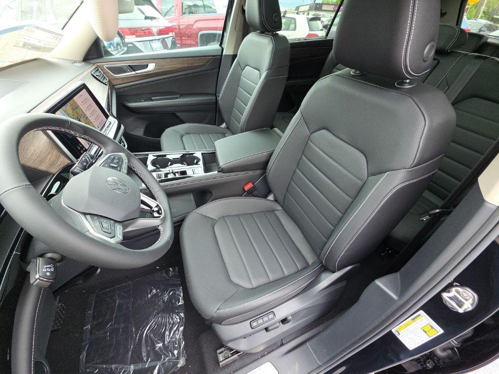new 2026 Volkswagen Atlas car, priced at $47,451