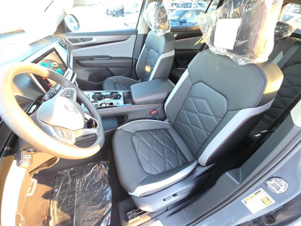 new 2026 Volkswagen Atlas car, priced at $46,540