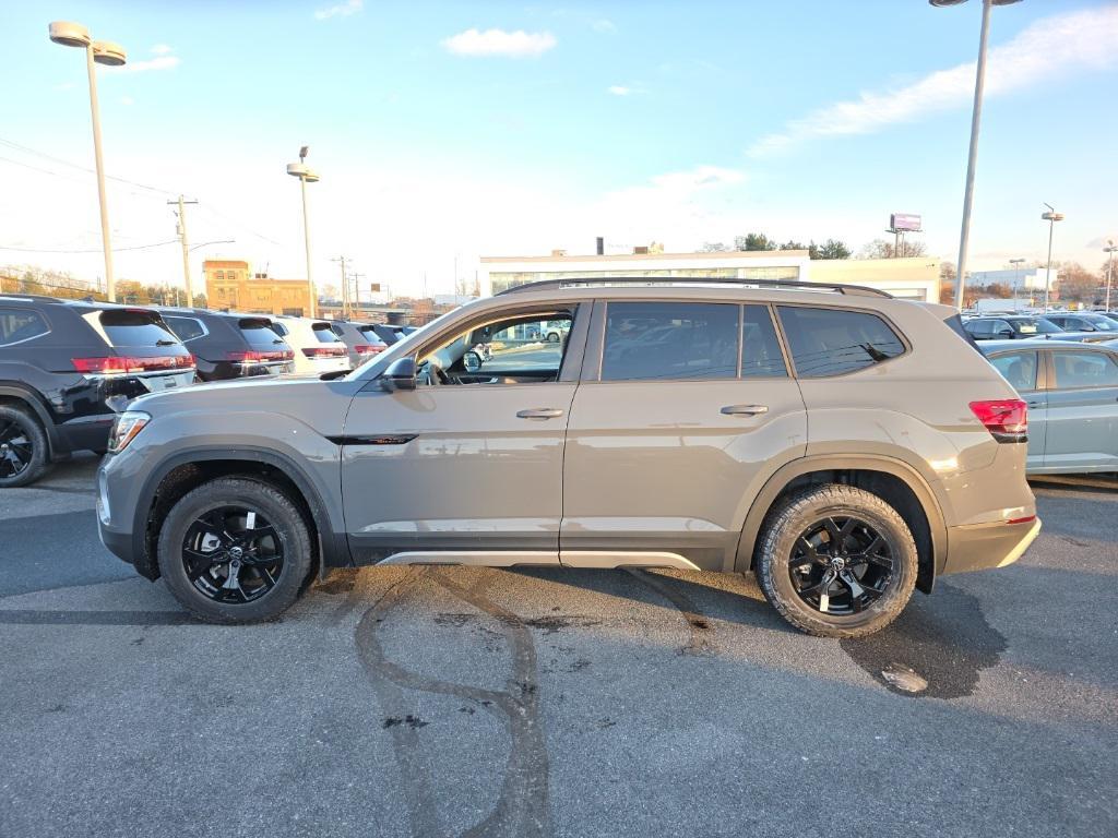 new 2026 Volkswagen Atlas car, priced at $46,540