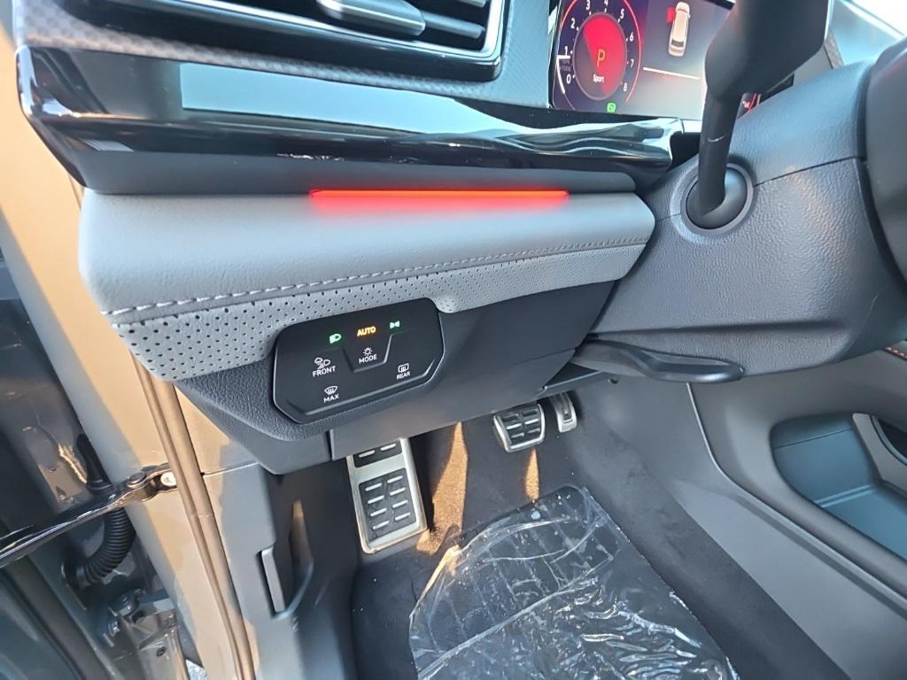 new 2026 Volkswagen Atlas car, priced at $46,540