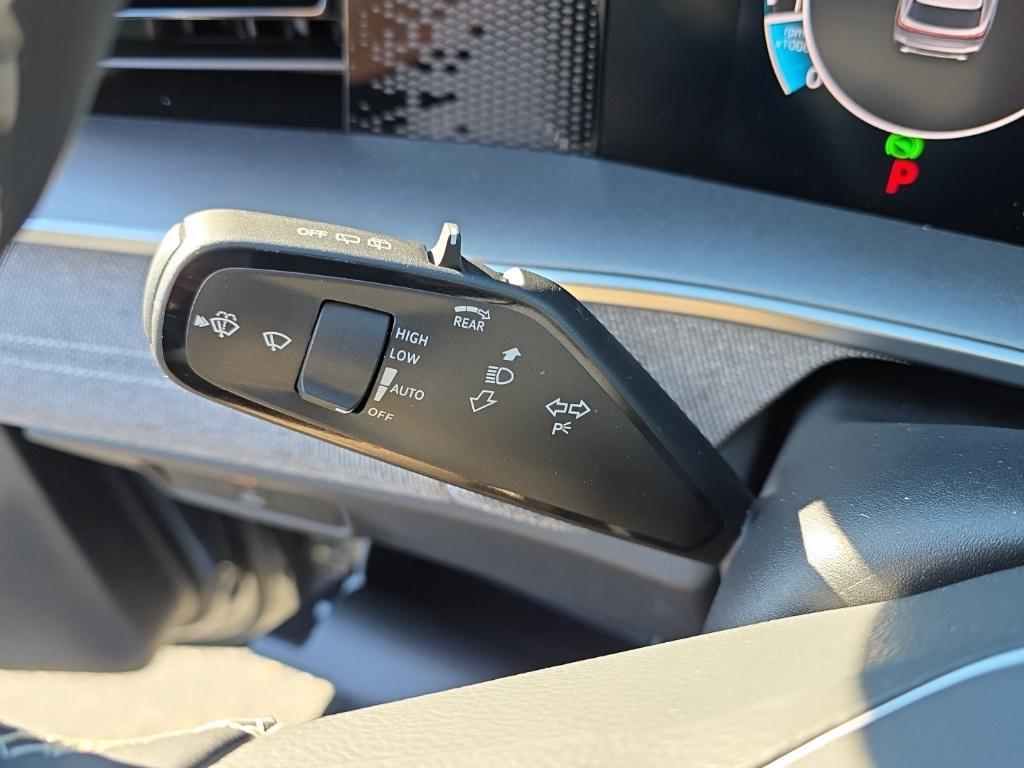 new 2026 Volkswagen Tiguan car, priced at $32,129