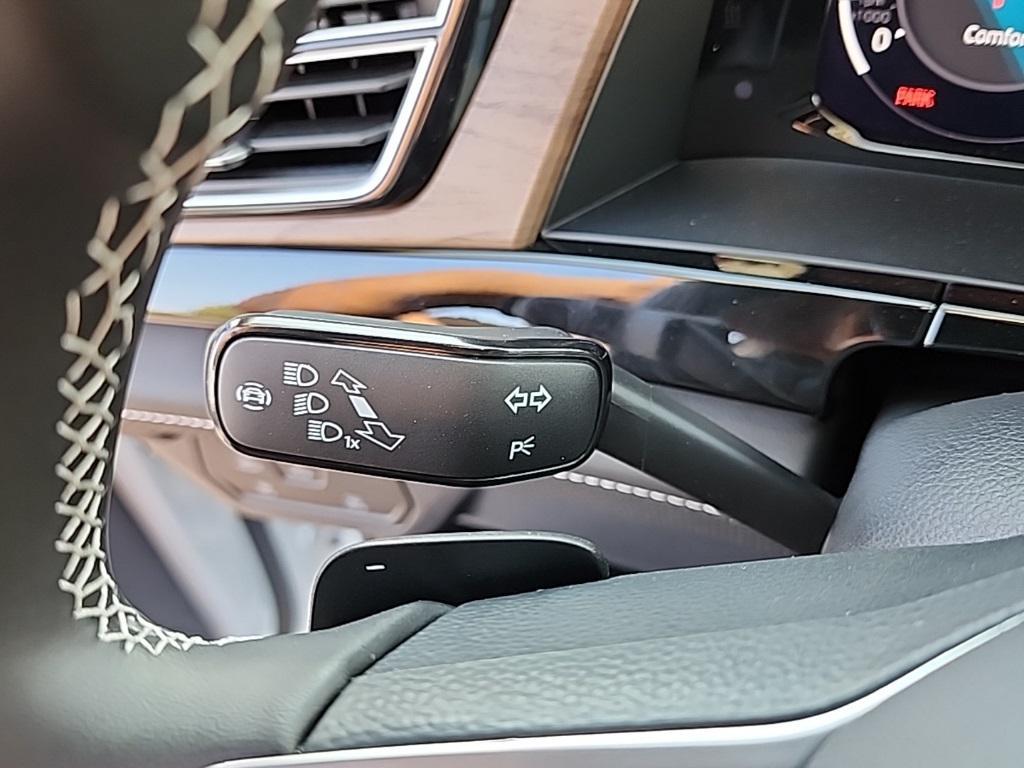 new 2026 Volkswagen Atlas car, priced at $44,651