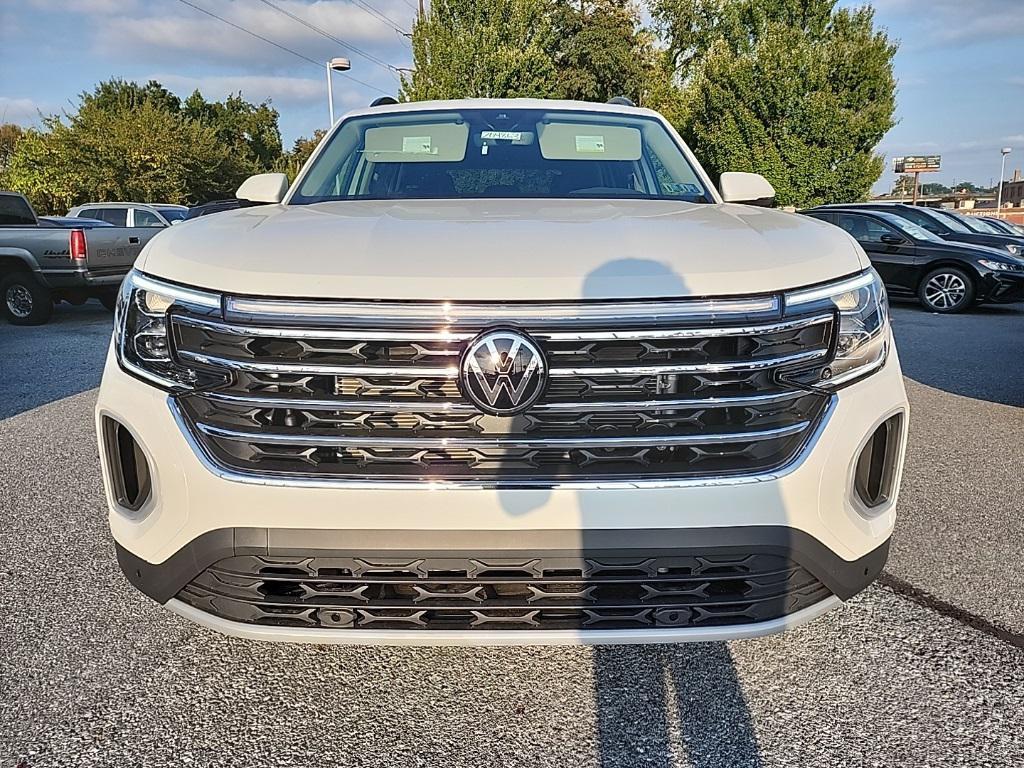 new 2026 Volkswagen Atlas car, priced at $44,651