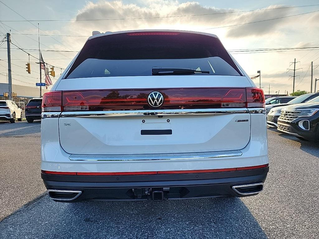 new 2026 Volkswagen Atlas car, priced at $44,651