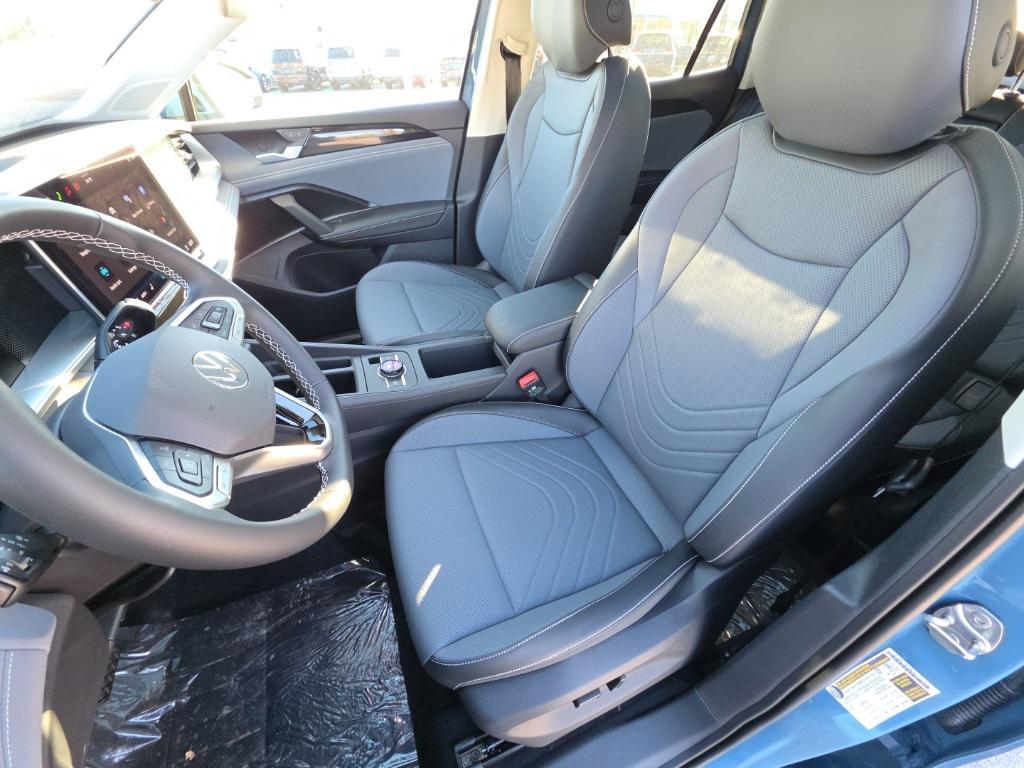 new 2026 Volkswagen Tiguan car, priced at $35,926