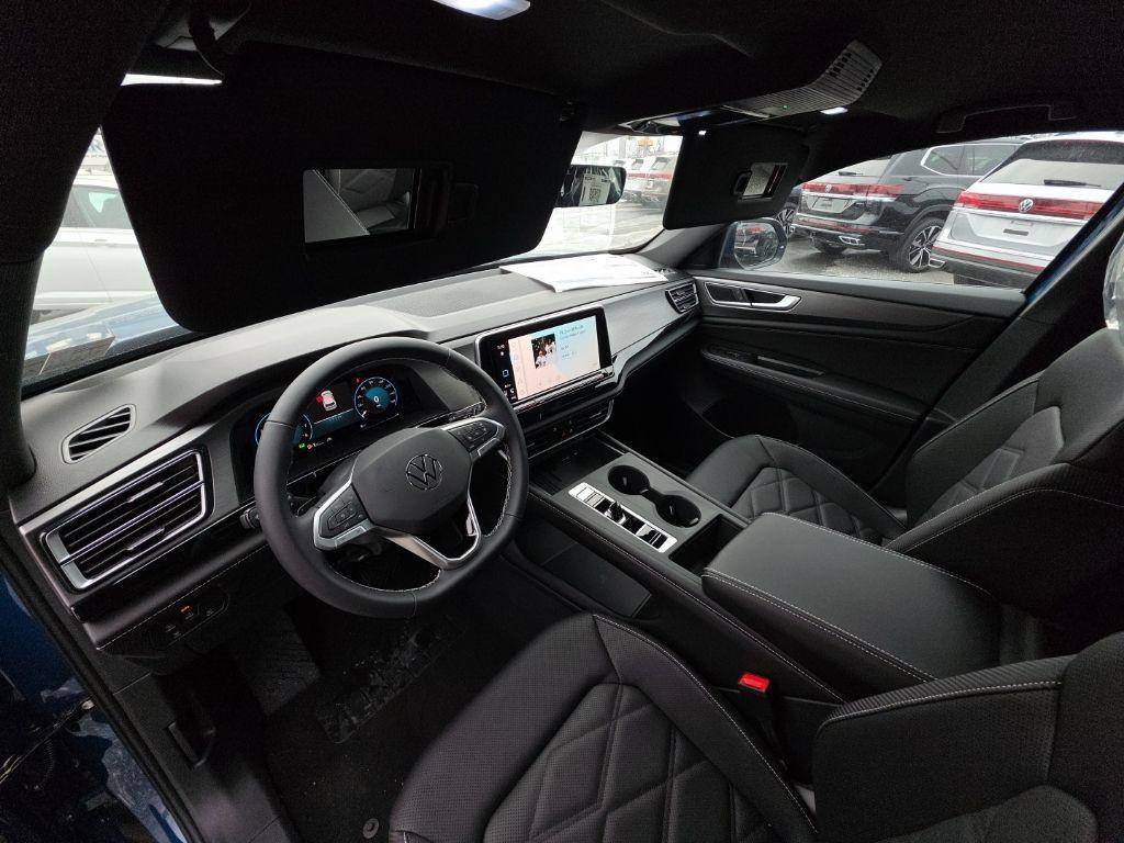 new 2026 Volkswagen Atlas Cross Sport car, priced at $38,251