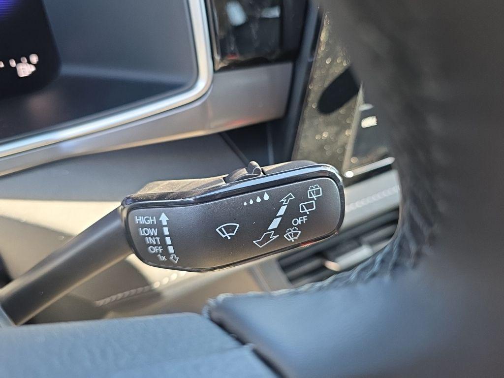 new 2026 Volkswagen Taos car, priced at $34,353