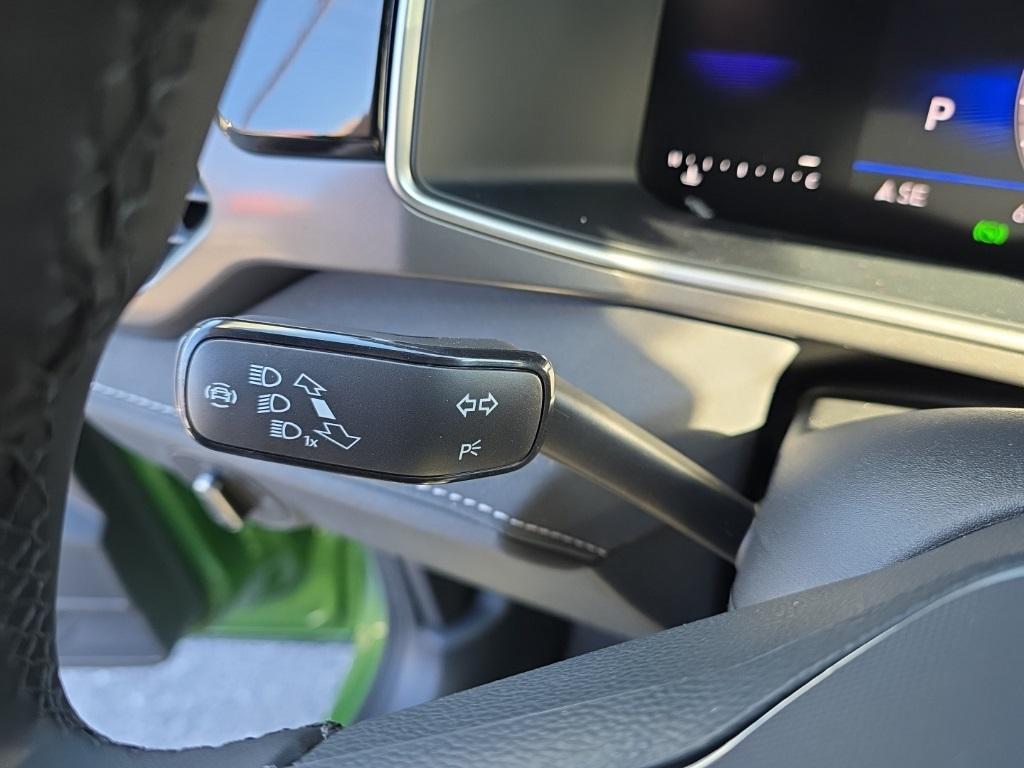 new 2026 Volkswagen Taos car, priced at $34,353