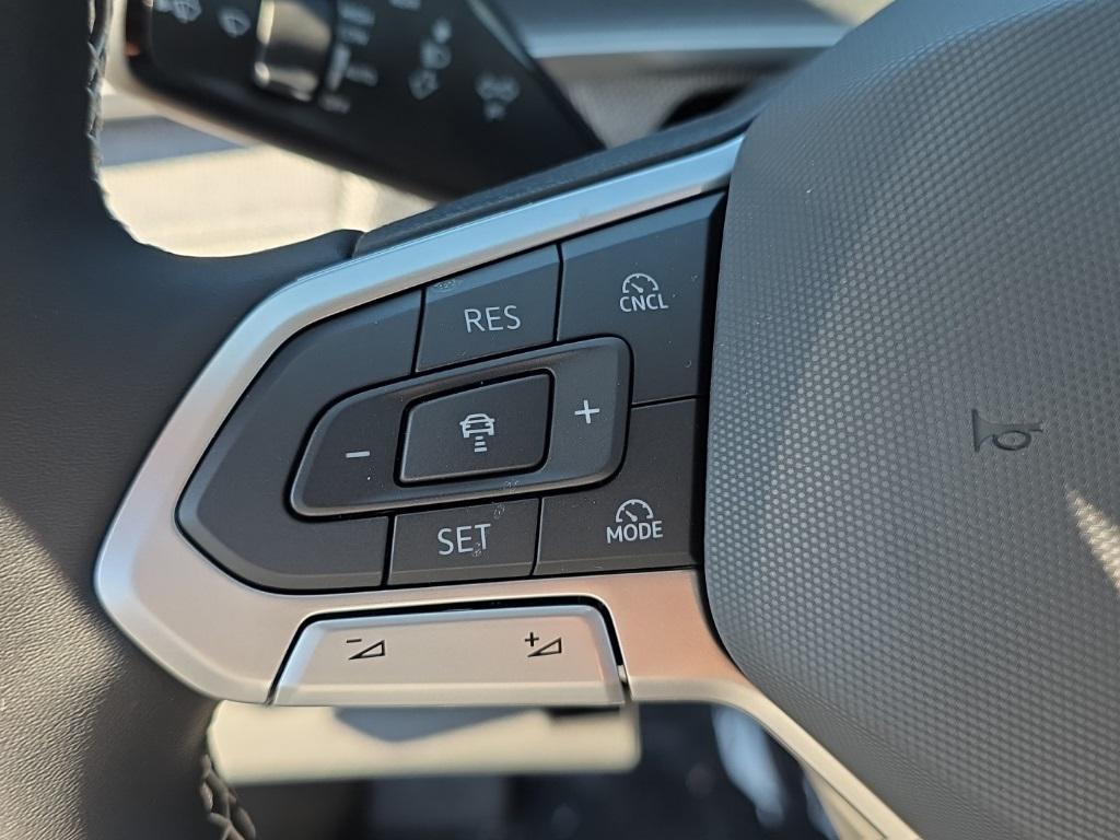 new 2026 Volkswagen Tiguan car, priced at $32,539