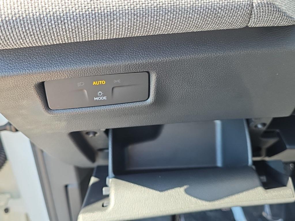 new 2026 Volkswagen Tiguan car, priced at $32,539