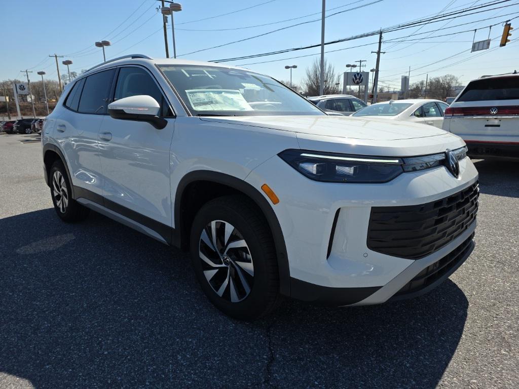 new 2026 Volkswagen Tiguan car, priced at $32,539