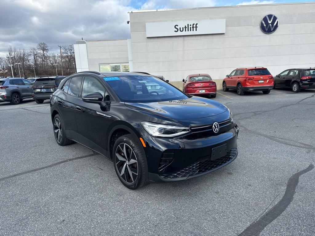 used 2023 Volkswagen ID.4 car, priced at $22,082