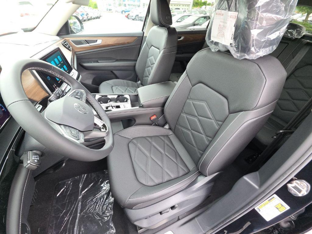 new 2026 Volkswagen Atlas car, priced at $43,966