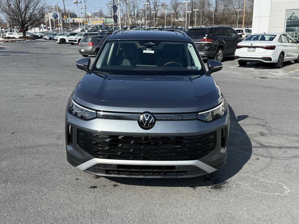 used 2025 Volkswagen Tiguan car, priced at $30,506
