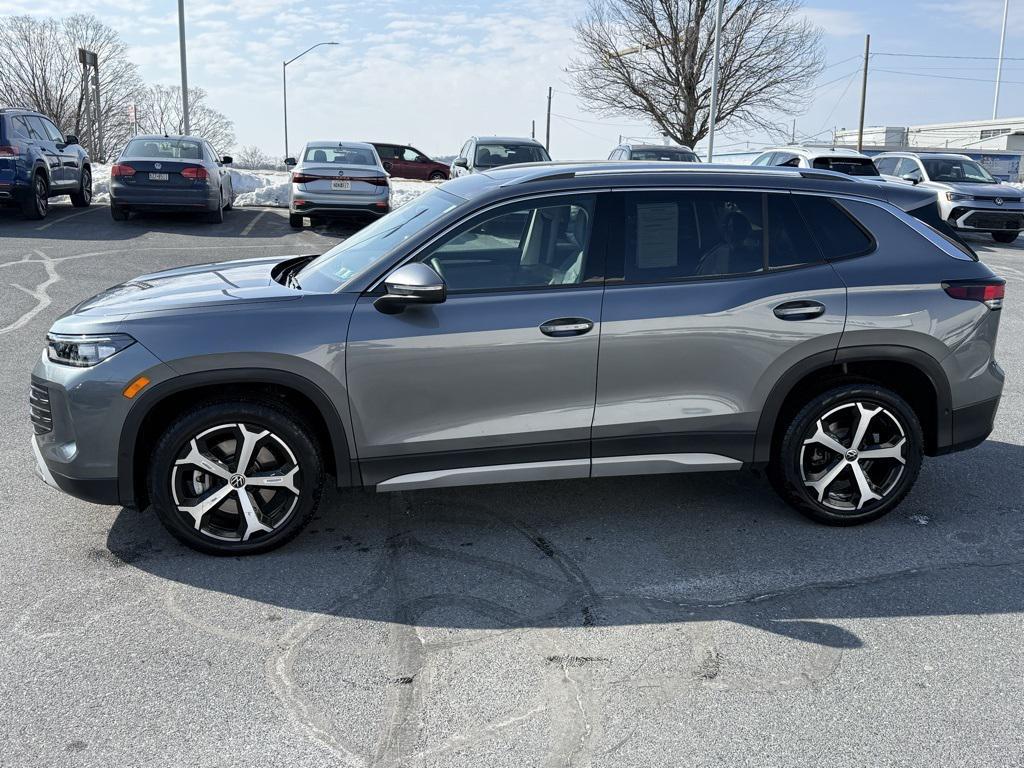 used 2025 Volkswagen Tiguan car, priced at $30,506