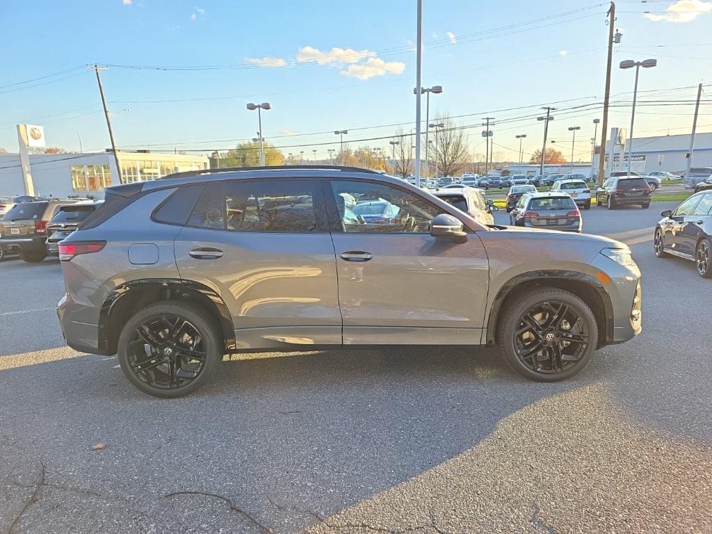 new 2026 Volkswagen Tiguan car, priced at $38,634