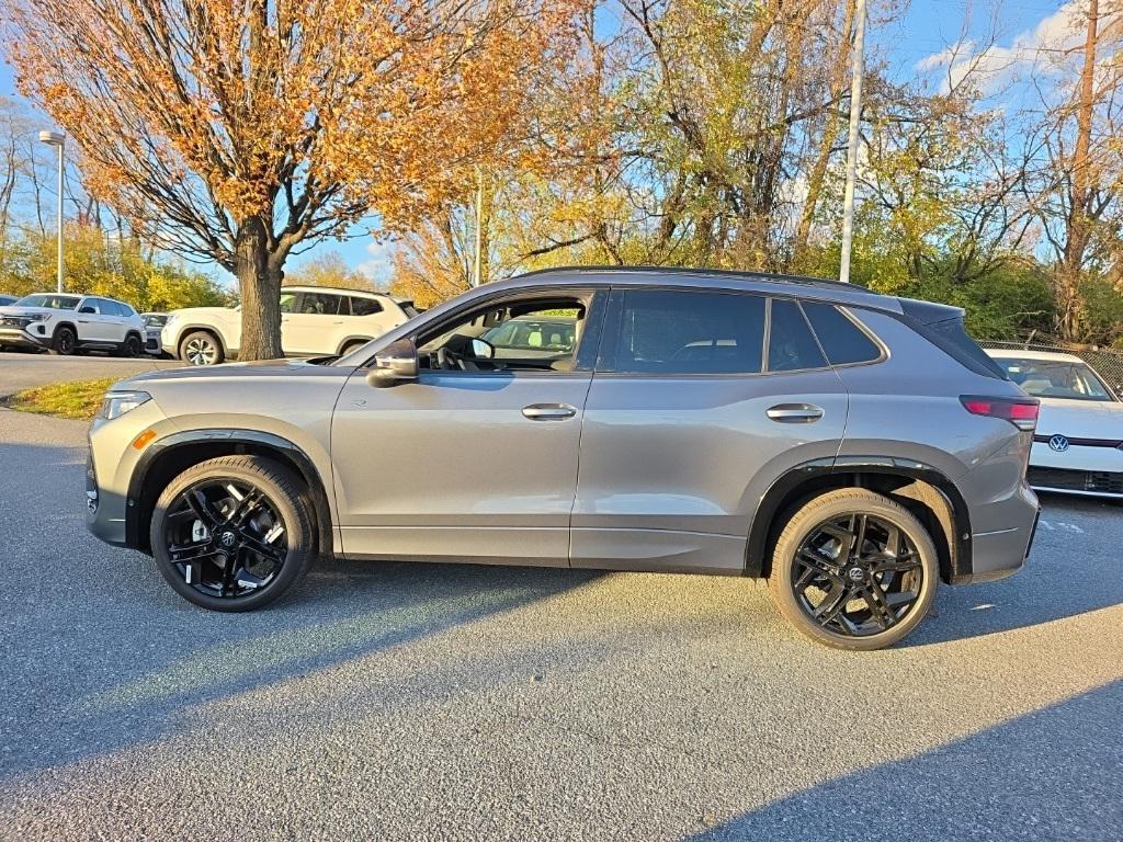 new 2026 Volkswagen Tiguan car, priced at $38,634