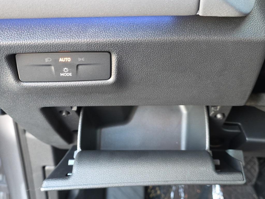 new 2026 Volkswagen Tiguan car, priced at $35,250