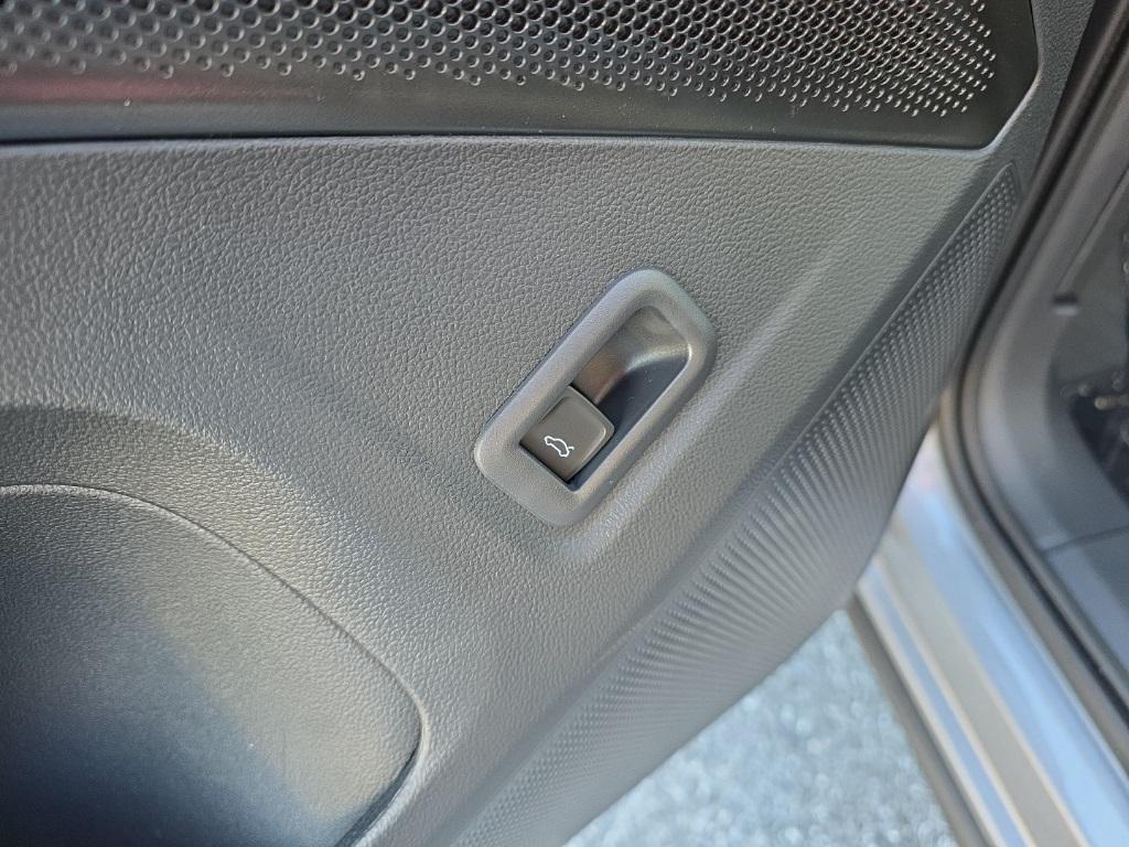 new 2026 Volkswagen Tiguan car, priced at $35,250