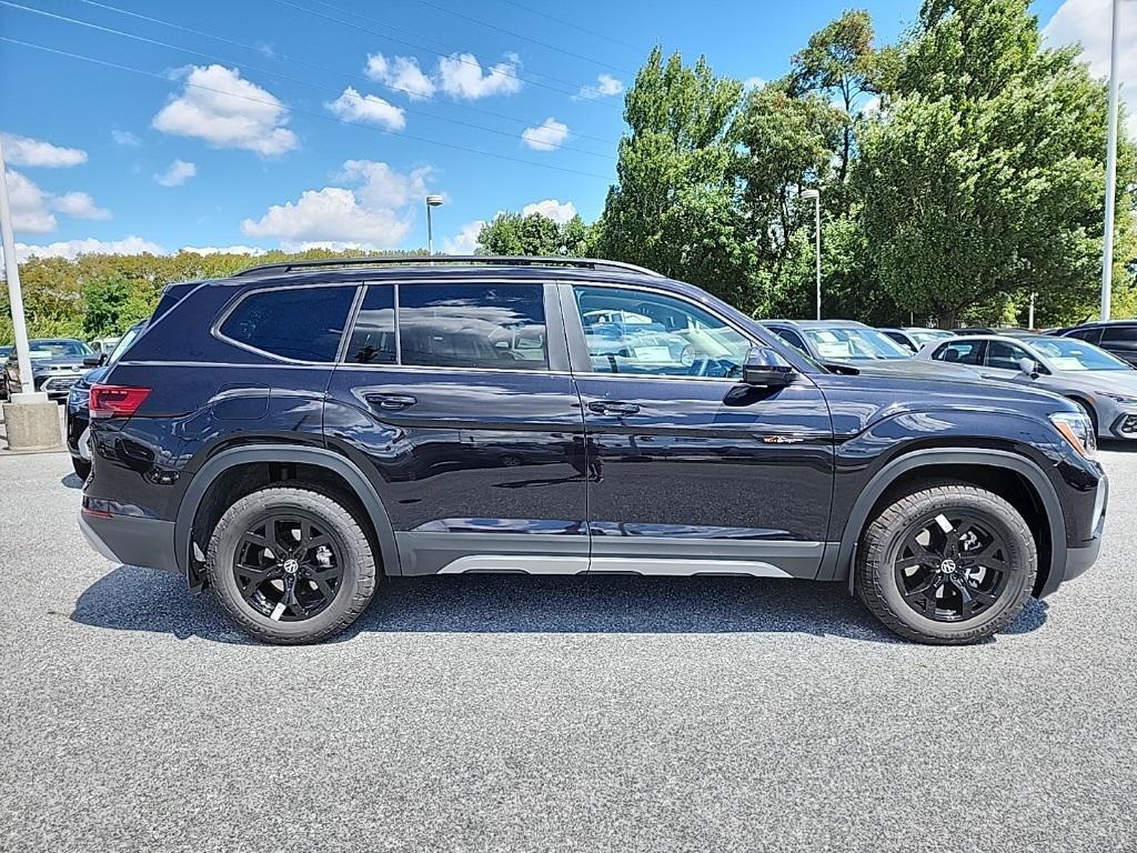 new 2026 Volkswagen Atlas car, priced at $46,701