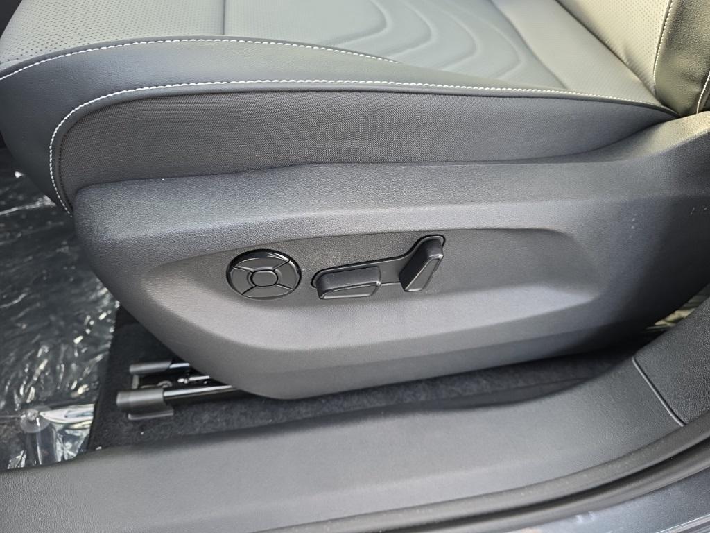 new 2026 Volkswagen Tiguan car, priced at $34,420