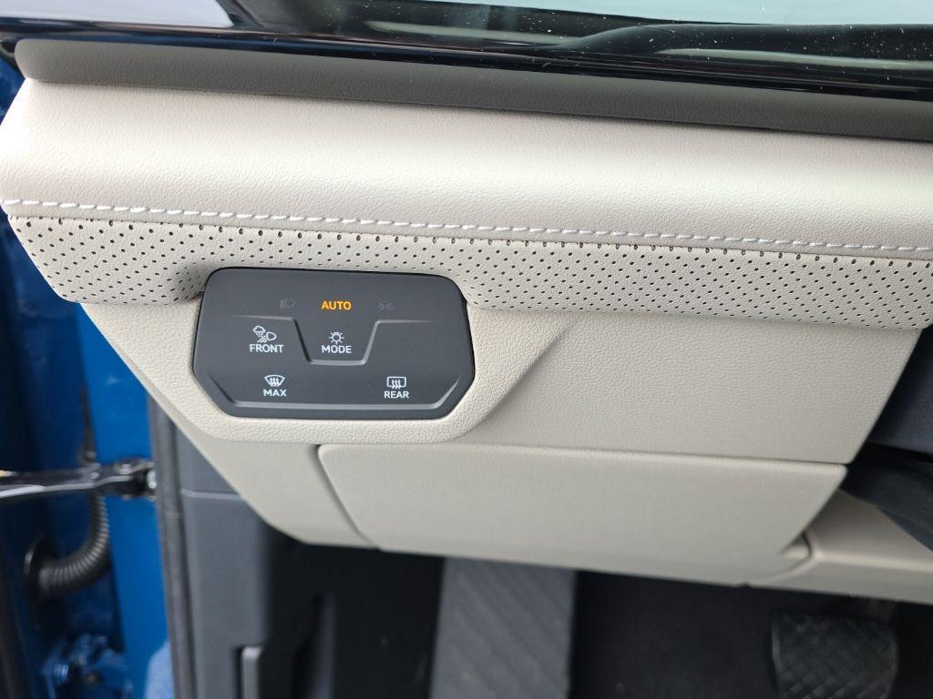 new 2026 Volkswagen Atlas car, priced at $44,187