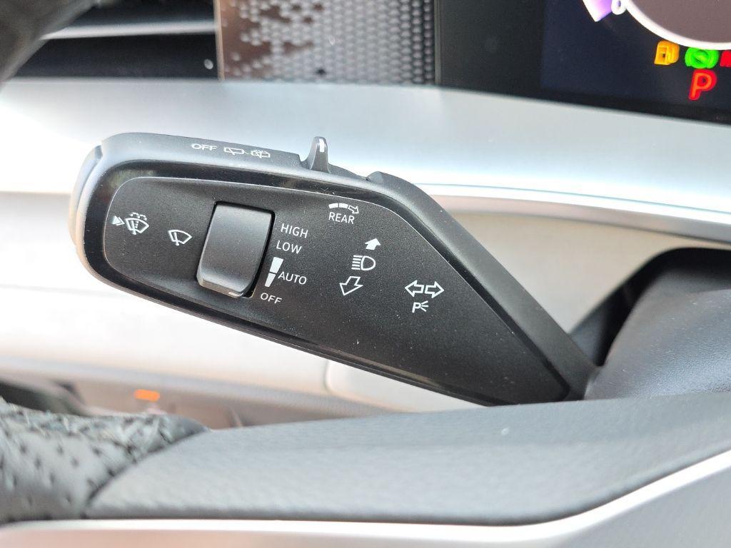 new 2026 Volkswagen Tiguan car, priced at $38,285