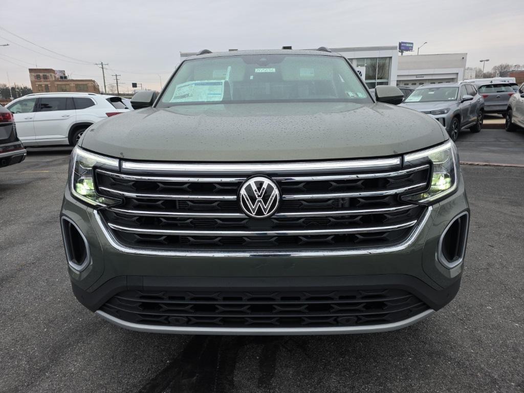 new 2026 Volkswagen Atlas car, priced at $44,058