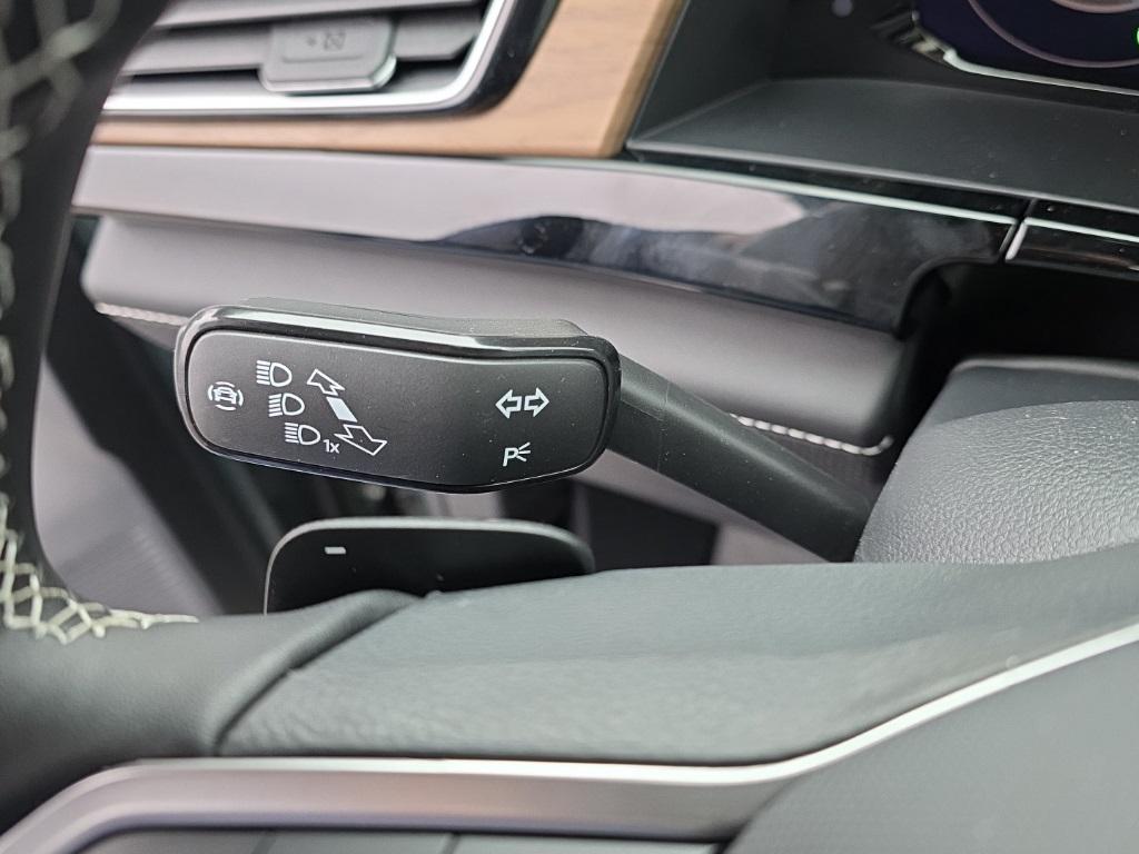 new 2026 Volkswagen Atlas car, priced at $44,058