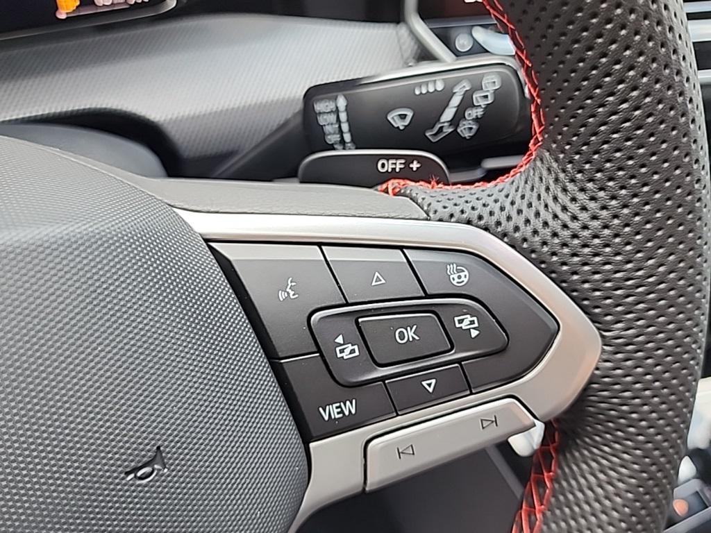 new 2025 Volkswagen Golf GTI car, priced at $40,261