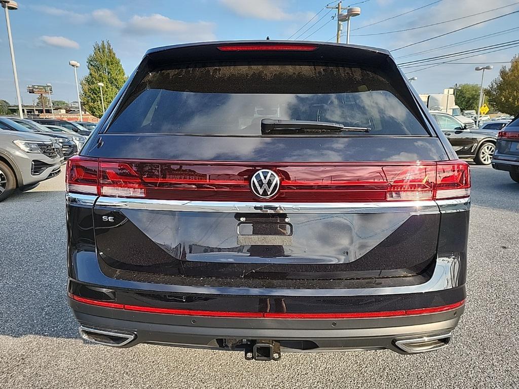 new 2026 Volkswagen Atlas car, priced at $41,753