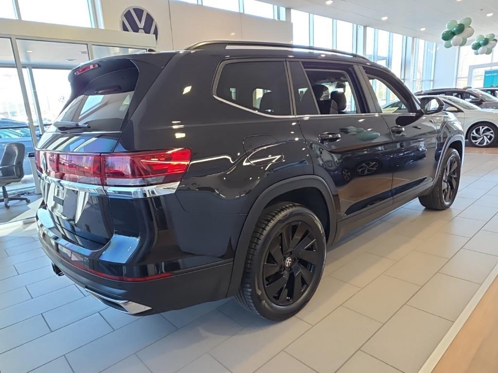 new 2026 Volkswagen Atlas car, priced at $42,753