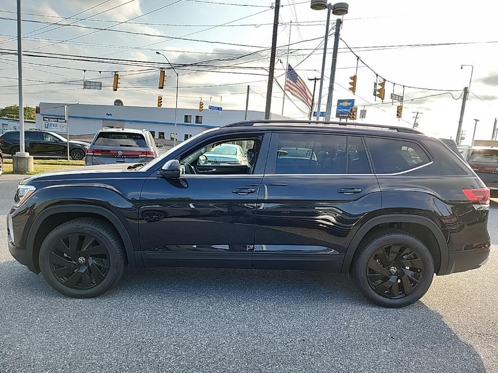 new 2026 Volkswagen Atlas car, priced at $41,753