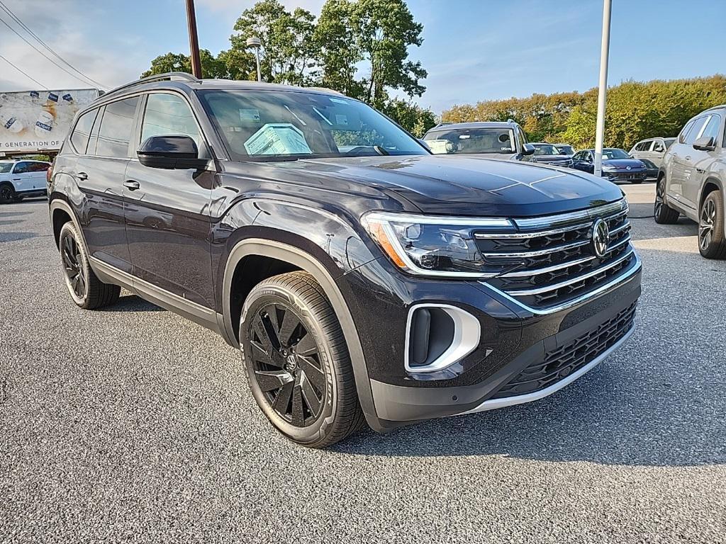 new 2026 Volkswagen Atlas car, priced at $41,753