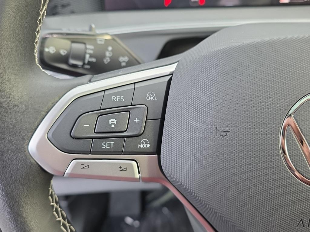 new 2026 Volkswagen Tiguan car, priced at $36,282