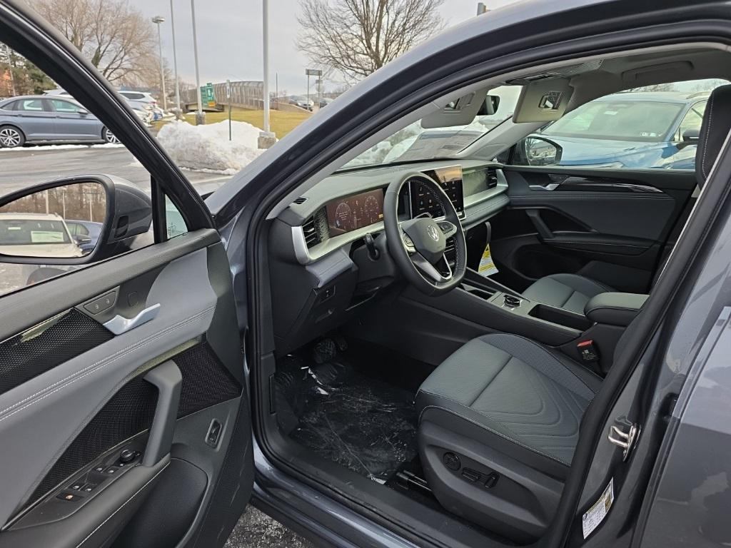 new 2026 Volkswagen Tiguan car, priced at $36,282