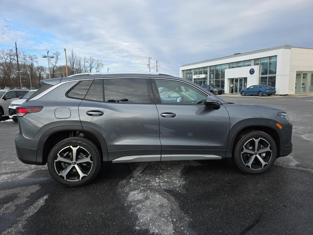 new 2026 Volkswagen Tiguan car, priced at $36,282