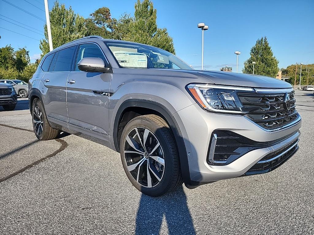 new 2026 Volkswagen Atlas car, priced at $52,570