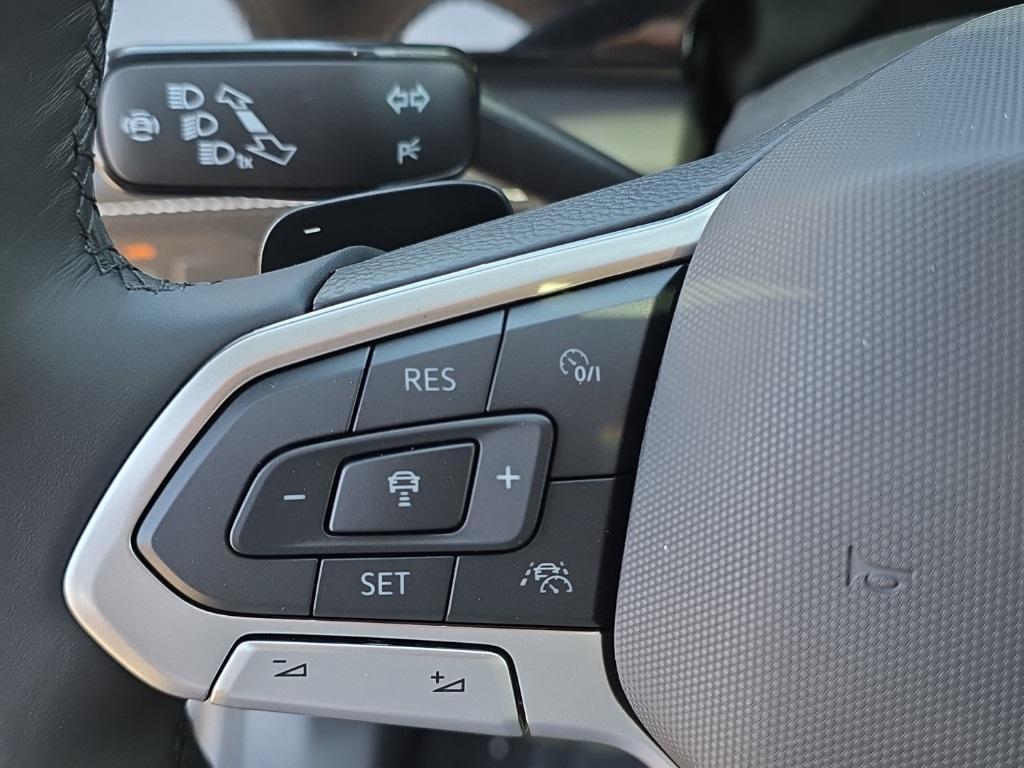 new 2026 Volkswagen Atlas car, priced at $53,570