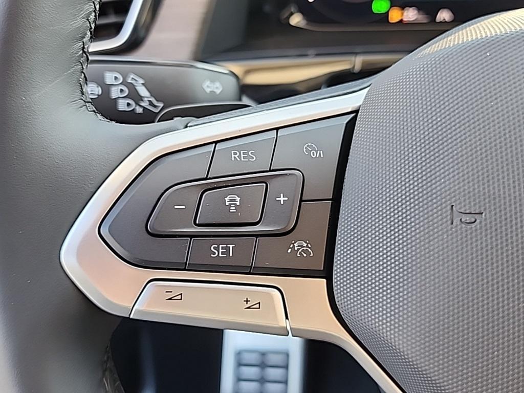 new 2026 Volkswagen Atlas car, priced at $52,570