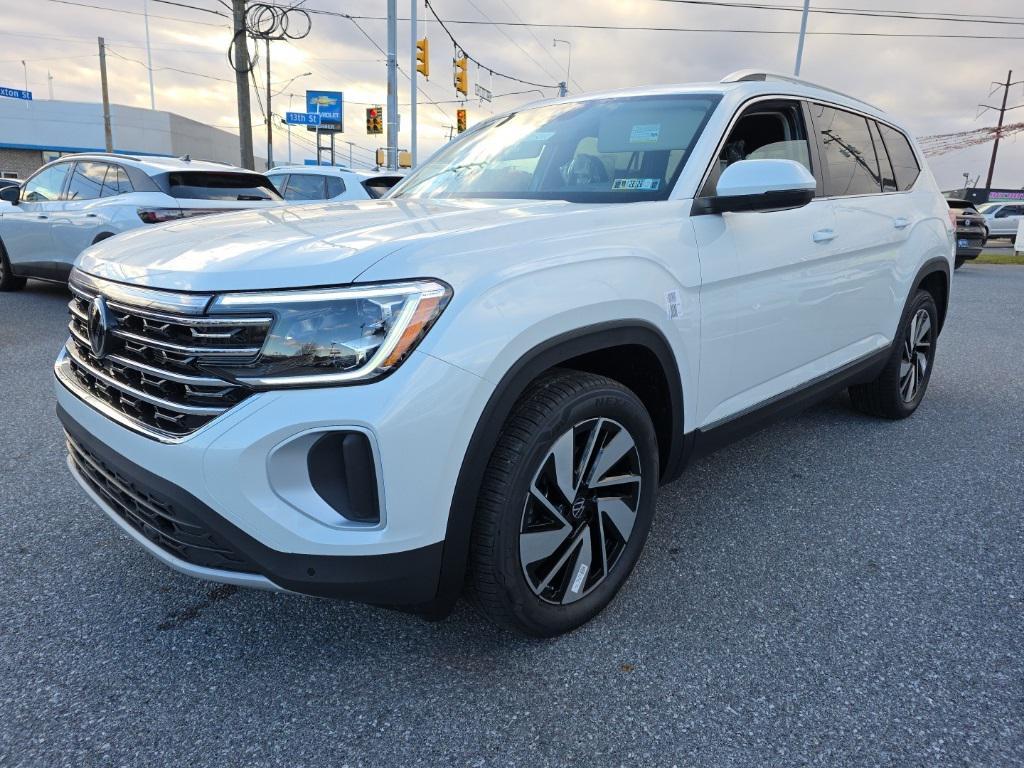 new 2026 Volkswagen Atlas car, priced at $48,521