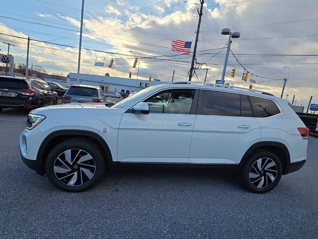 new 2026 Volkswagen Atlas car, priced at $48,521
