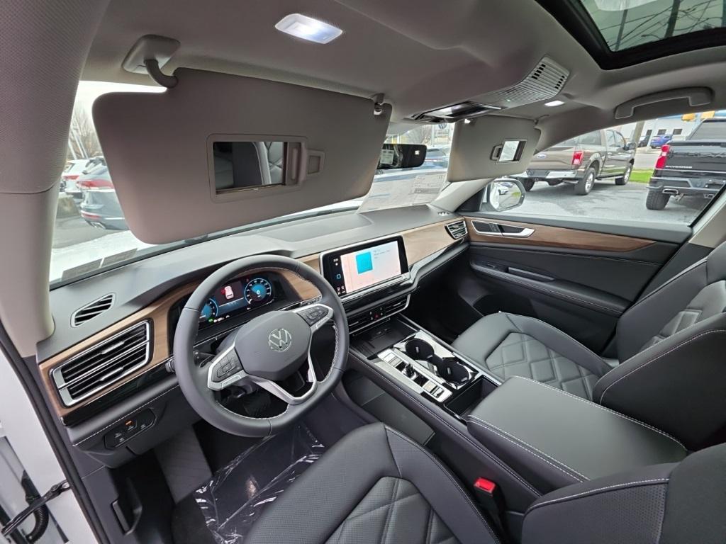 new 2026 Volkswagen Atlas car, priced at $44,854