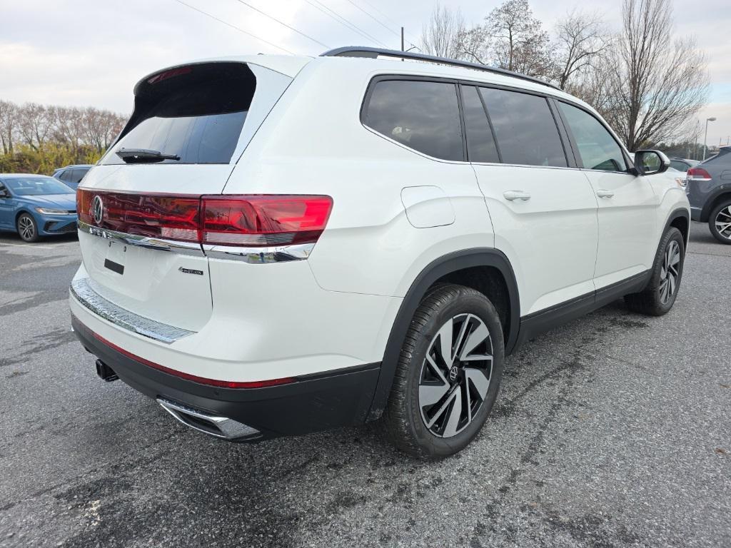 new 2026 Volkswagen Atlas car, priced at $44,854