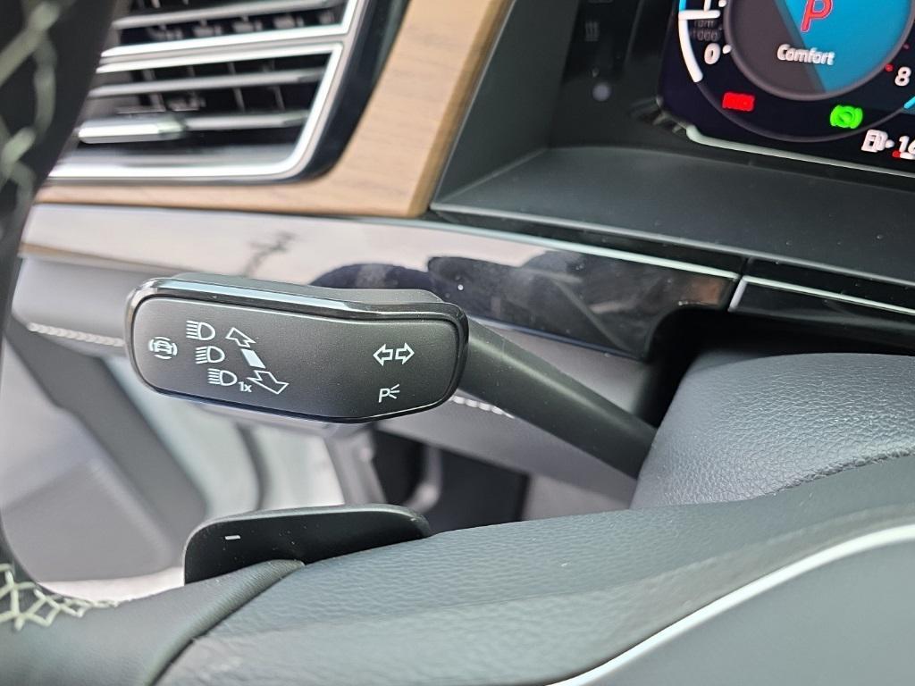 new 2026 Volkswagen Atlas car, priced at $44,854